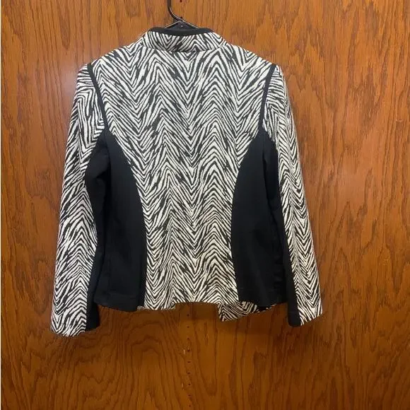 Chico's Fitted Blazer Jacket - Picture 2 of 6